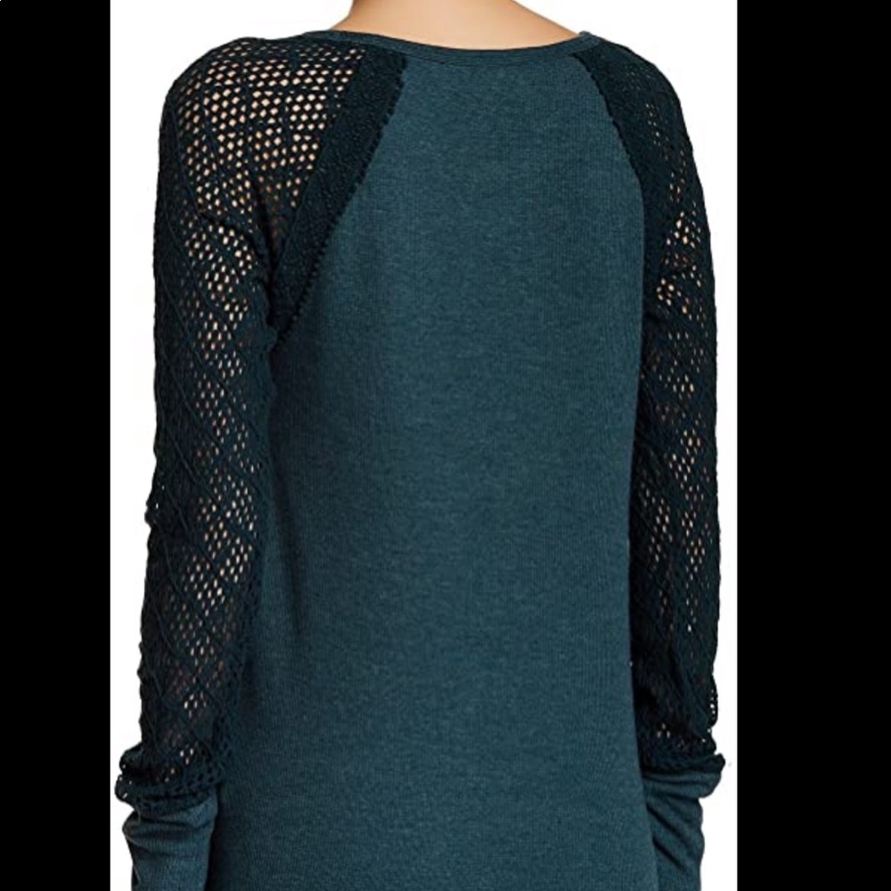 Green Long Sleeve Sweater - Picture 4 of 4